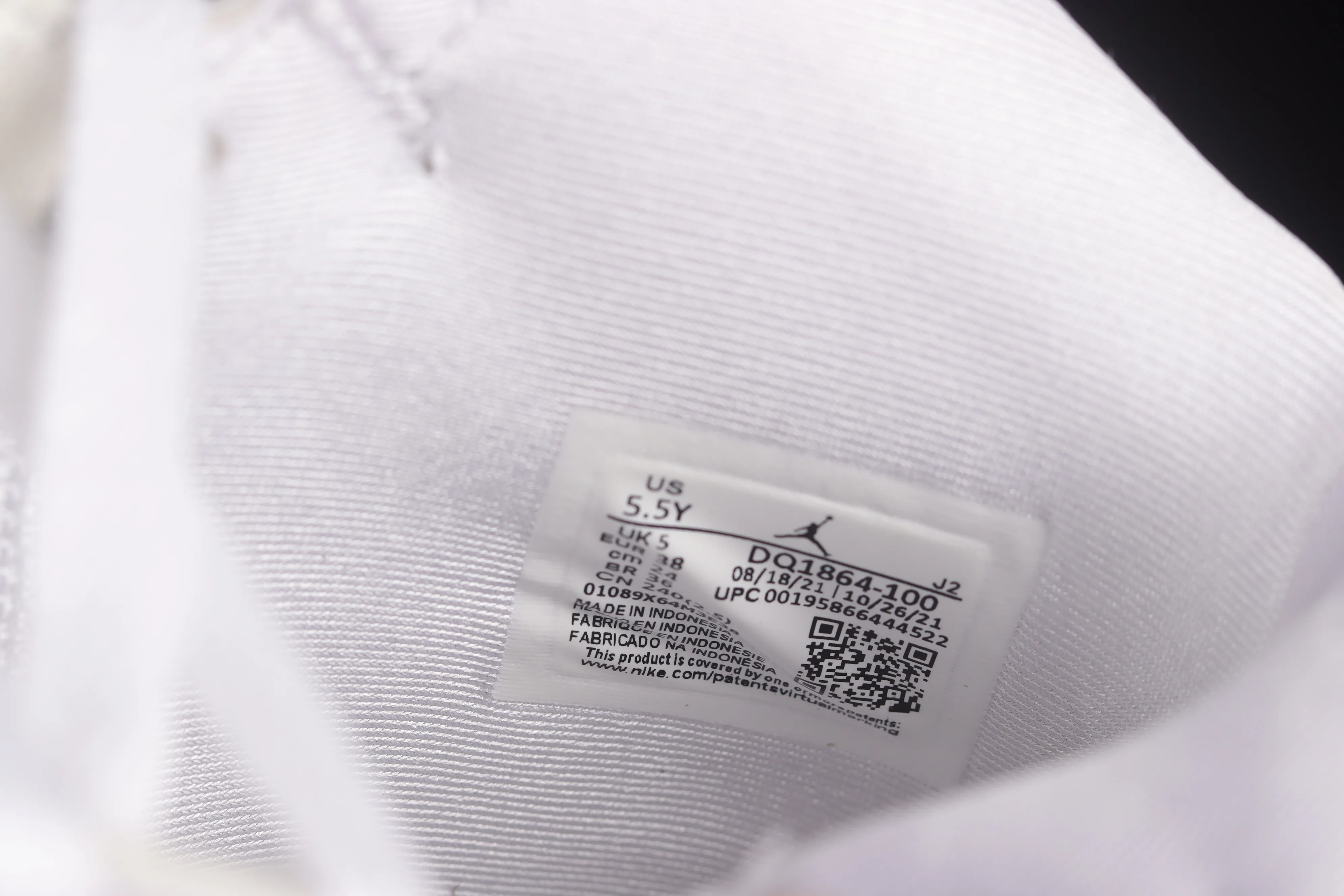 All categories Air Jordan Jordan series basketball shoes Air Jordan 1 Mid G version pure original Air Jordan 1 Mid GS "Schematic" AJ1 Joe 1 white graffiti Zhongbang basketball shoes DQ1864-100